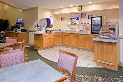 Holiday Inn Express Washington, an IHG Hotel
