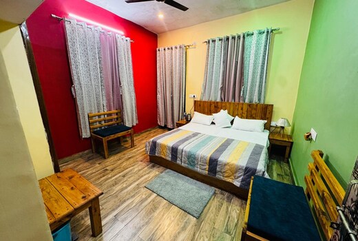 Ija Homestay