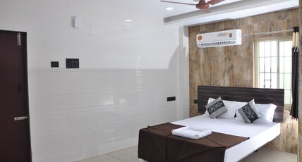 Hotel SAARA Room Type - Executive Double A/C