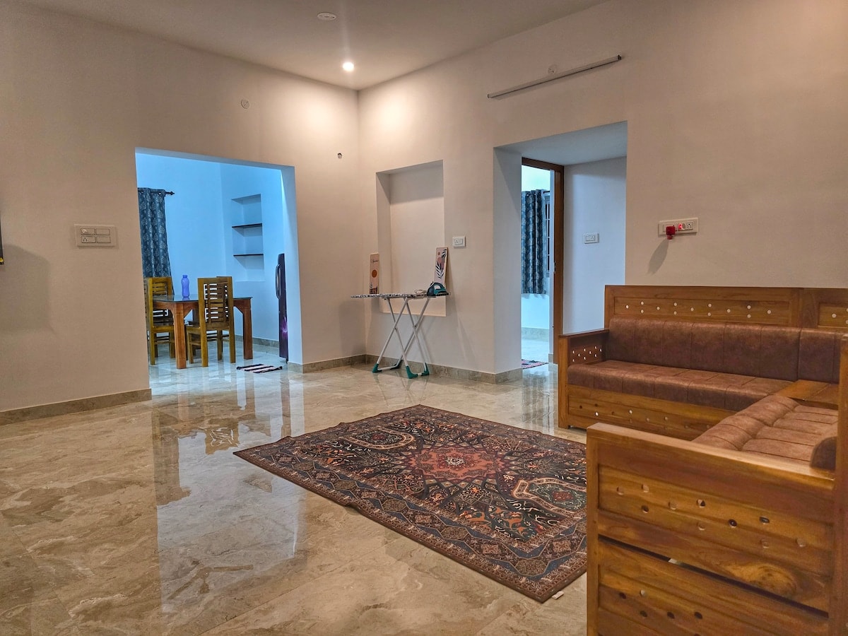 Eachanari Karpaga Rathinam Residency - Tap to explore photos
