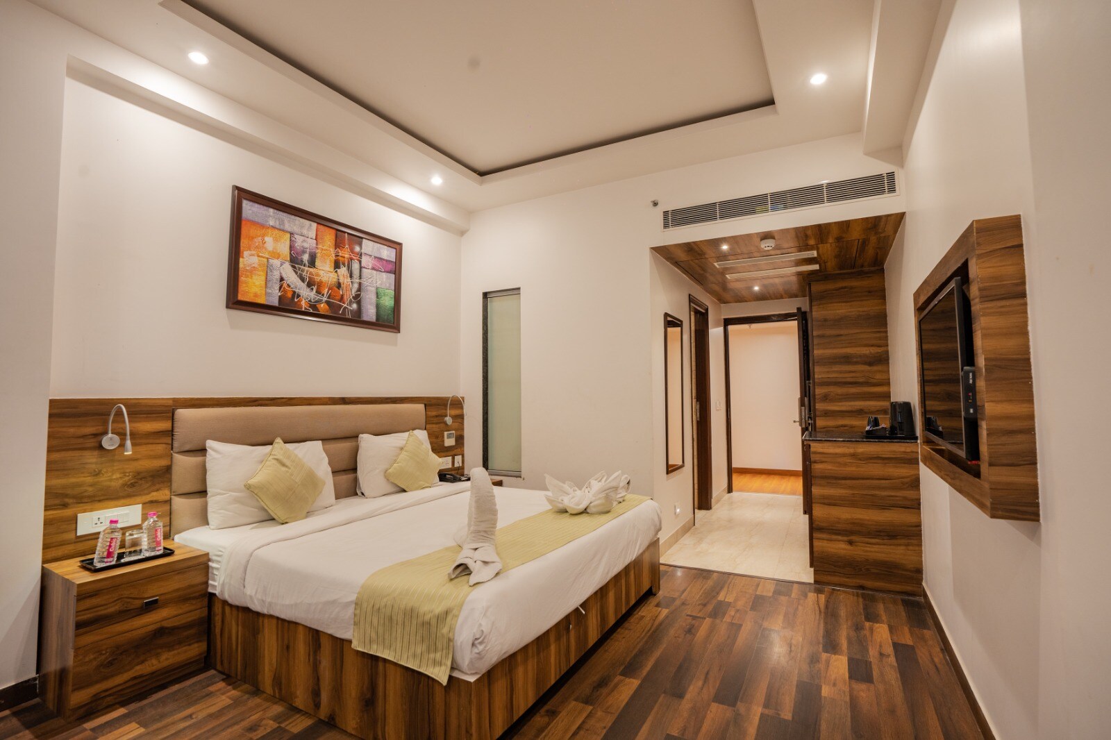 The County Inn, Vaishali Nagar - Tap to explore photos