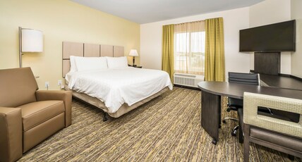 Candlewood Suites Ft Walton Bch - Hurlburt Area Room Type - 1 King Studio Ste Mobil Access Roll Shwr