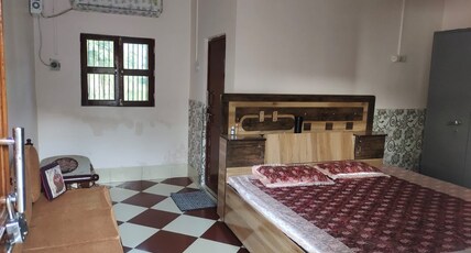 Krishna Dhaam Bungalow Room Type - Room 2