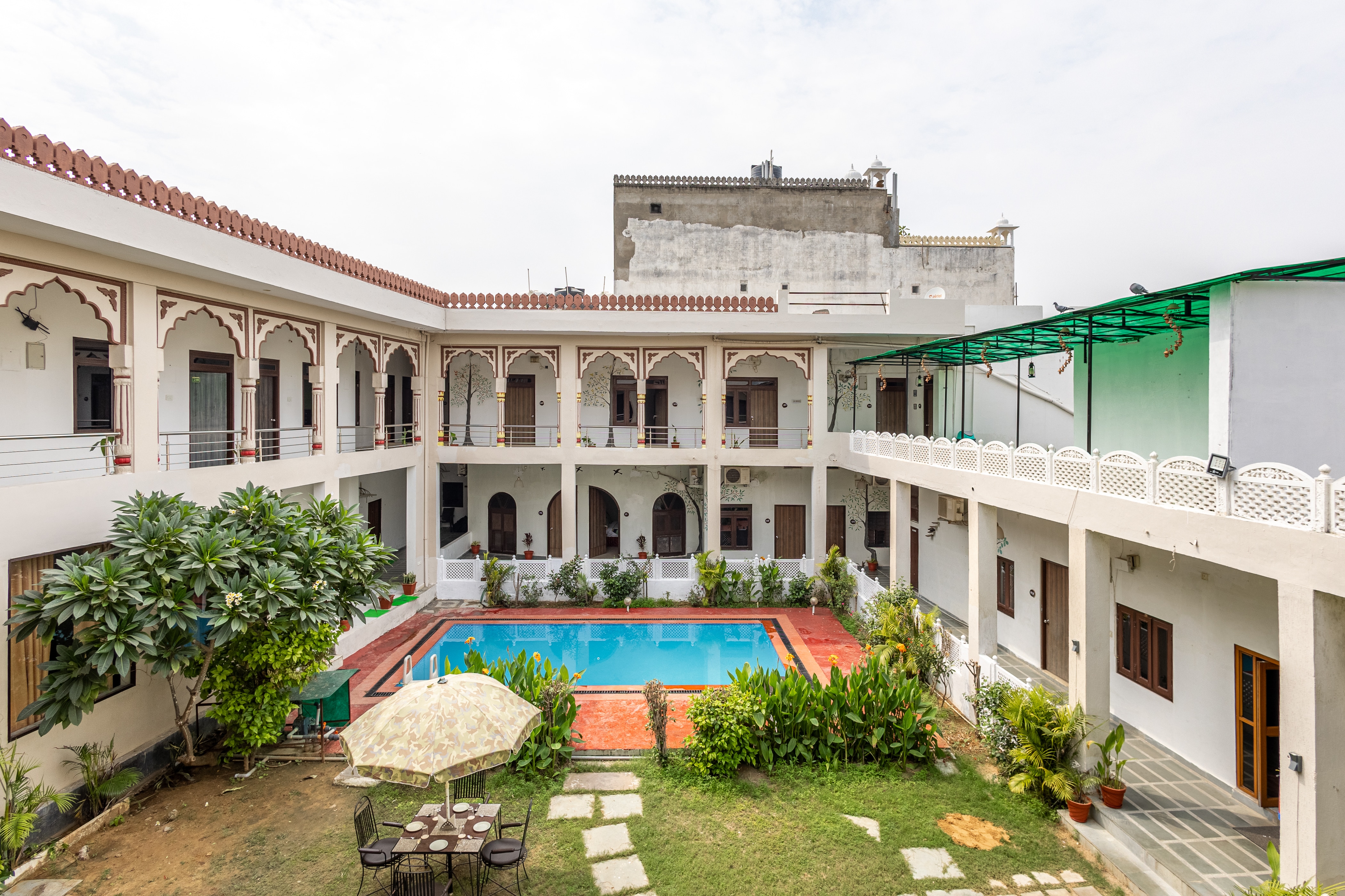 Hotel Ranthambhore Resort - Tap to explore photos