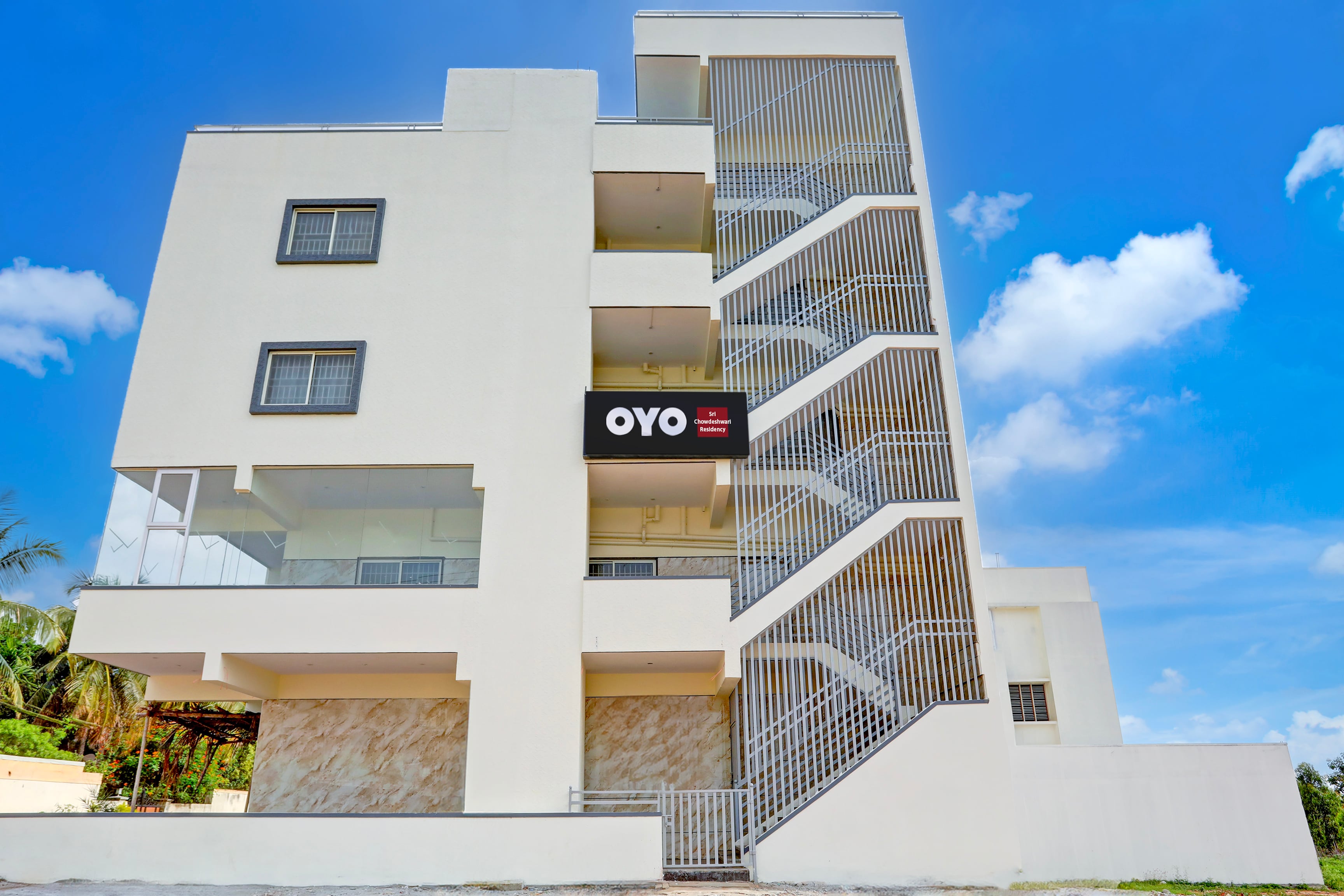 SPOT ON Sri Chowdeshwari Residency - Tap to explore photos