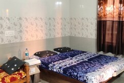 Omkar Homestay 400m from Dwarkadhish Temple.