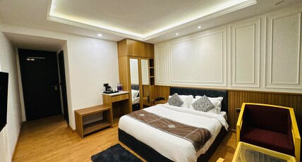 Hotel Pine Heritage Room Type - Deluxe room with Private Balcony