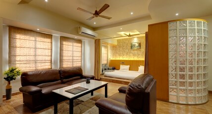 Hotel Orient Crown Room Type - Suite AC Room