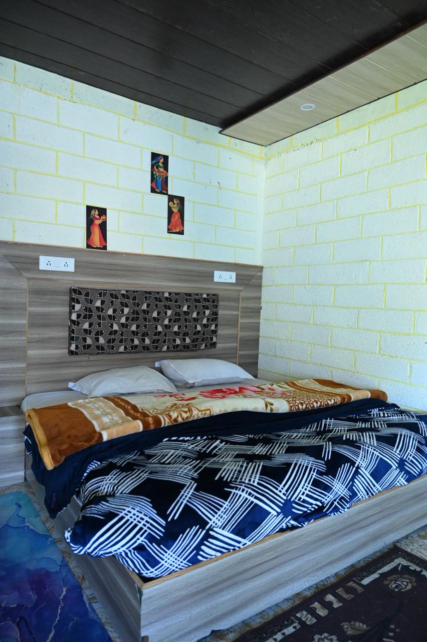 Green Apple Homestay - Tap to explore photos