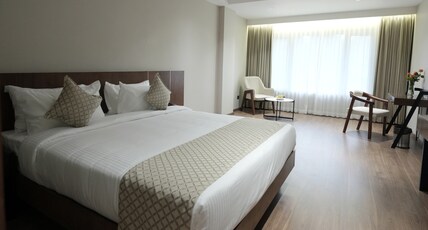Surya Grand Hotel Room Type - Classic Room