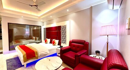 Aadarsh Palace Room Type - Suite Room