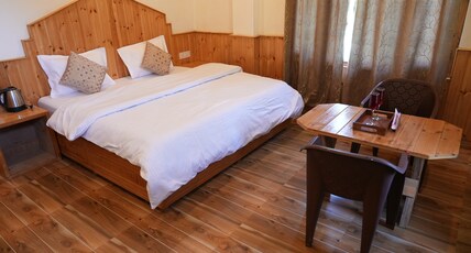 Clifton Chapter Cottage Tirthan Room Type - Deluxe Room