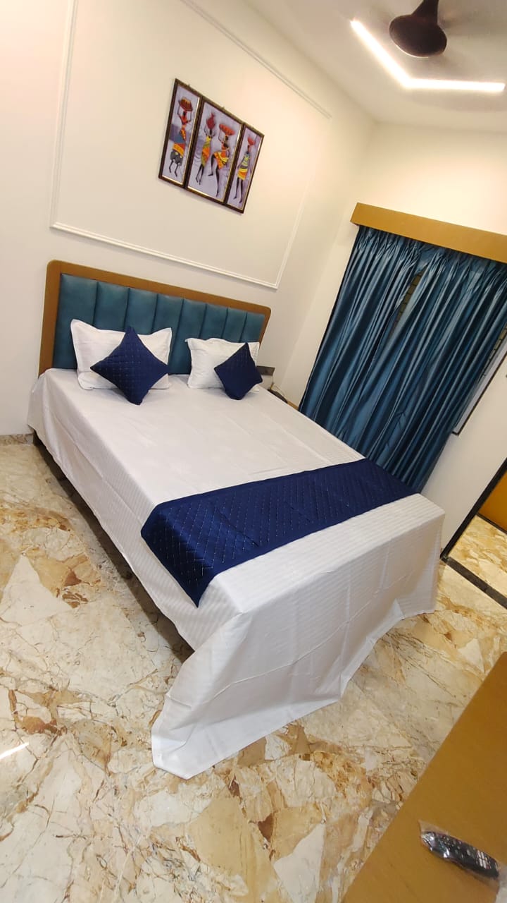 Gokul Veg Plaza Hotel And Lodgging - Tap to explore photos