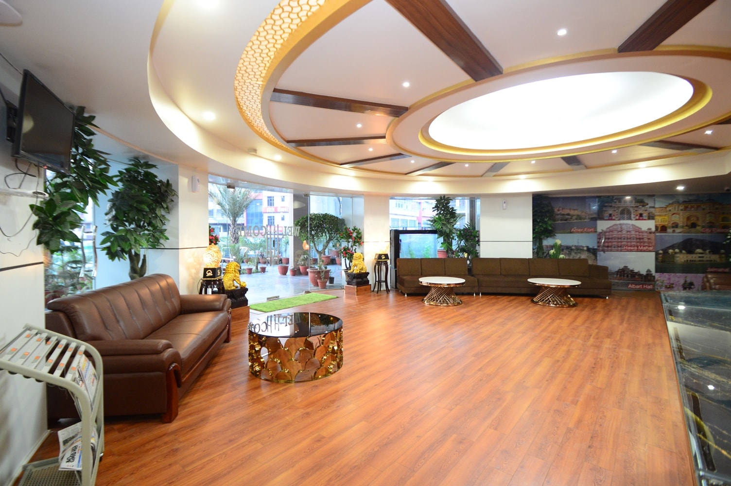 Main gallery