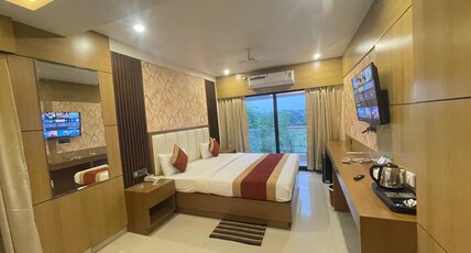 Hotel Royal Bengal Room Type - Executive AC Double Bed Room