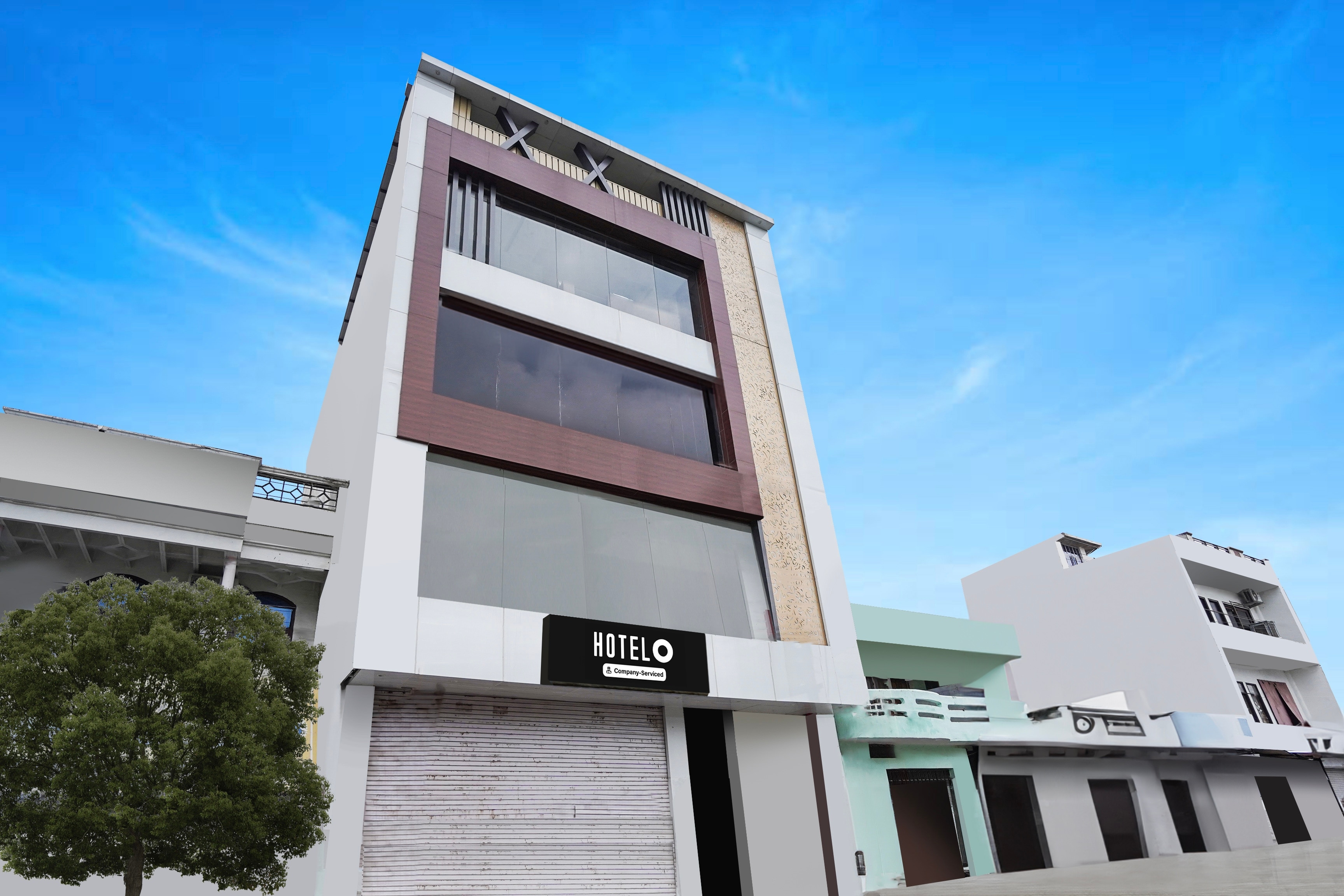 OYO 828489 The Grand Suites - Tap to explore photos