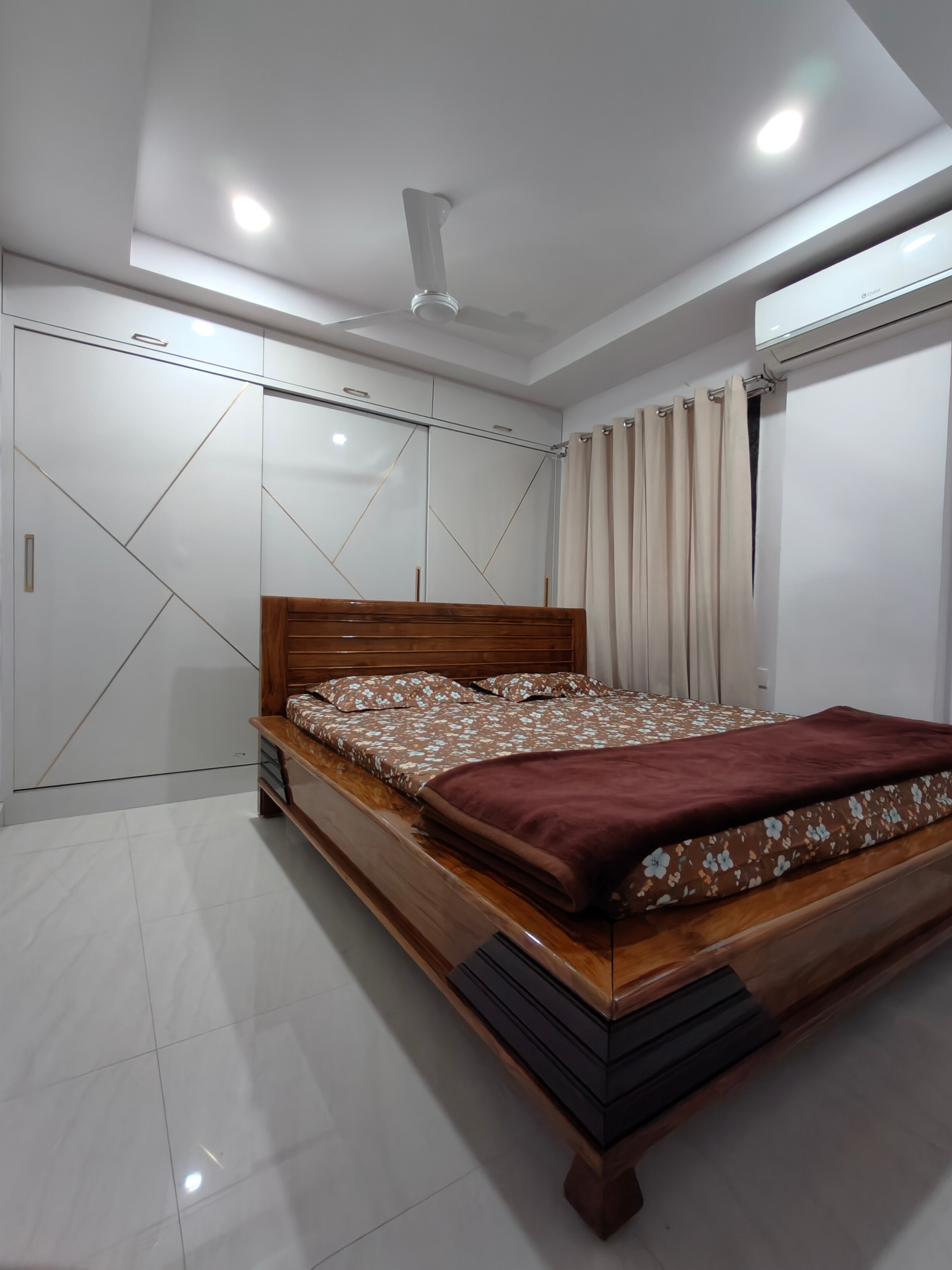 Luxury and cozy 2bhk in Premium gated community - Tap to explore photos