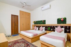 A2 Stay near Karunamoyee Bus Stand