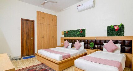 A2 Stay near Karunamoyee Bus Stand Room Type - Deluxe Room with AC