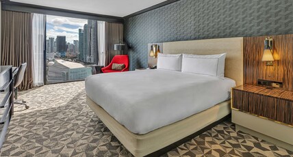 Hilton Miami Downtown Room Type - 1 KING MOB ACC W  BATHTUB