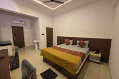HOTEL GOLDY PREMIUM