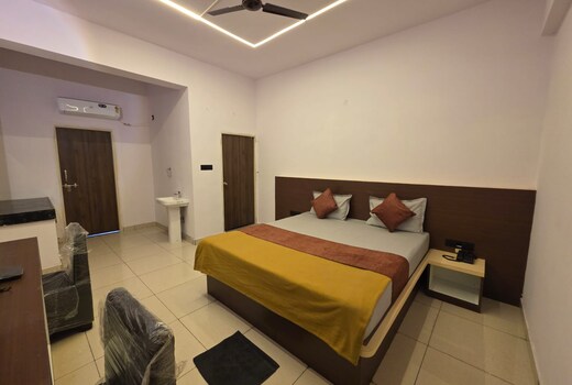 HOTEL GOLDY PREMIUM