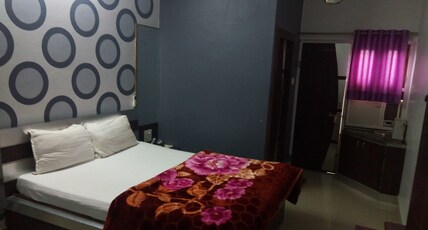 Hotel Mangal Palace Room Type - Premium Deluxe