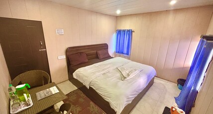 The Green Valley Resort Dhanaulti Room Type - Small Cottage