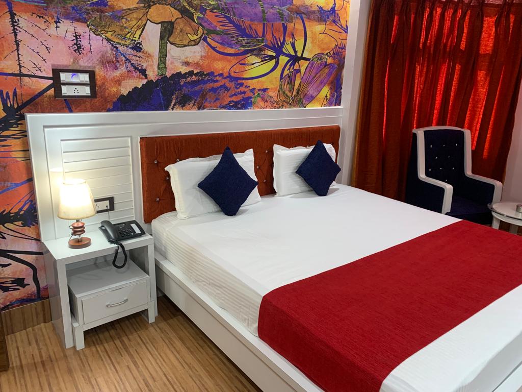Hotel Pallavi International Room Type - Deluxe Room