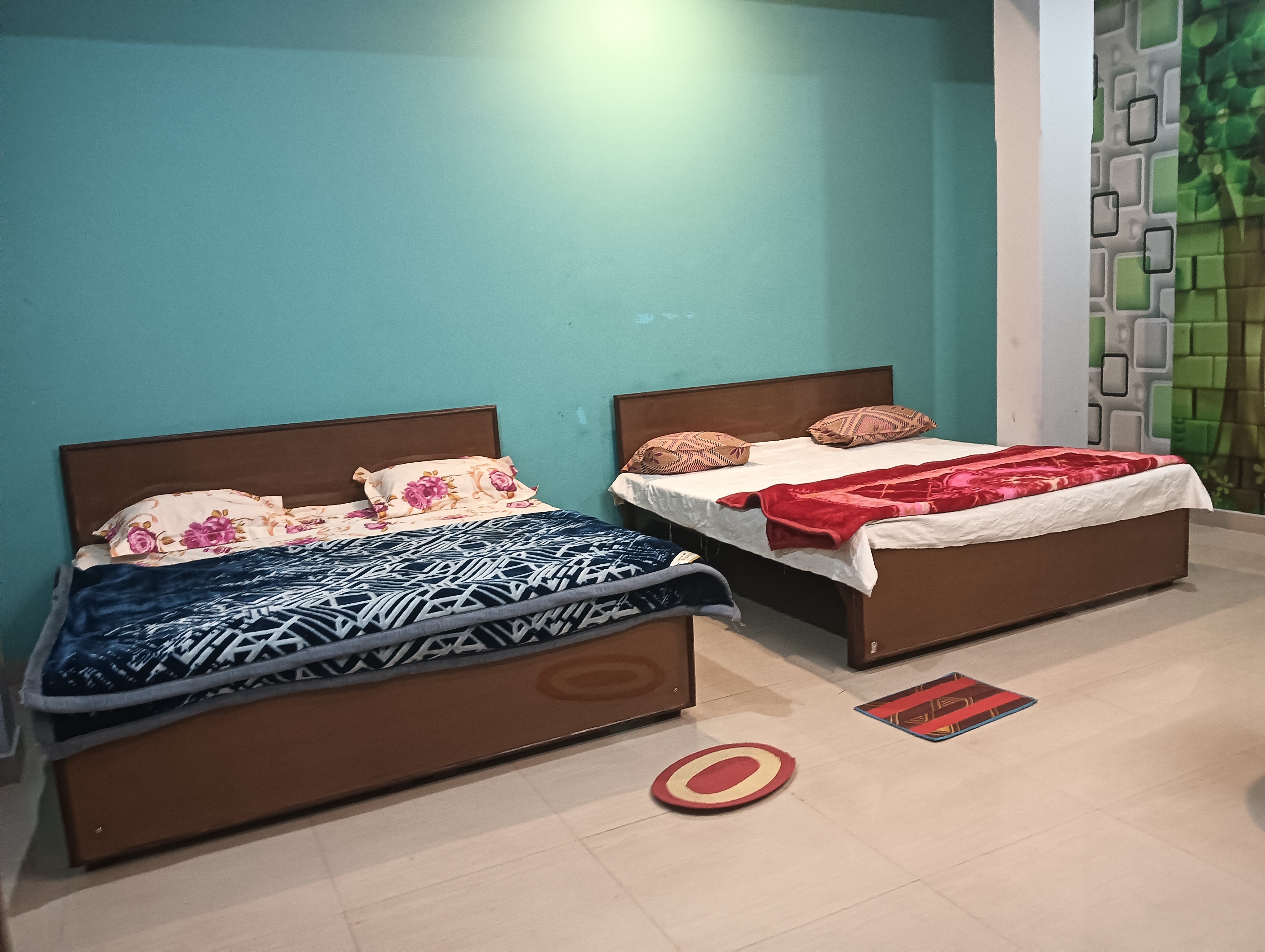 Gauri shankar PG Guest house - Tap to explore photos