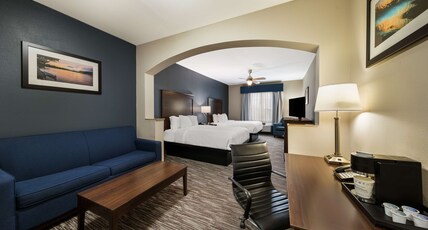 Best Western Plus Lake Dallas Inn & Suites Room Type - Suite-2 Queen Beds, Non-Smoking, High Speed Internet Access, Sofabed, Flat Screen Television, Microw Best Western Plus Lake Dallas Inn & Suites Room Type - Suite-2 Queen Beds, Non-Smoking, High Speed Internet Access, Sofabed, Flat Screen Television, Microw
