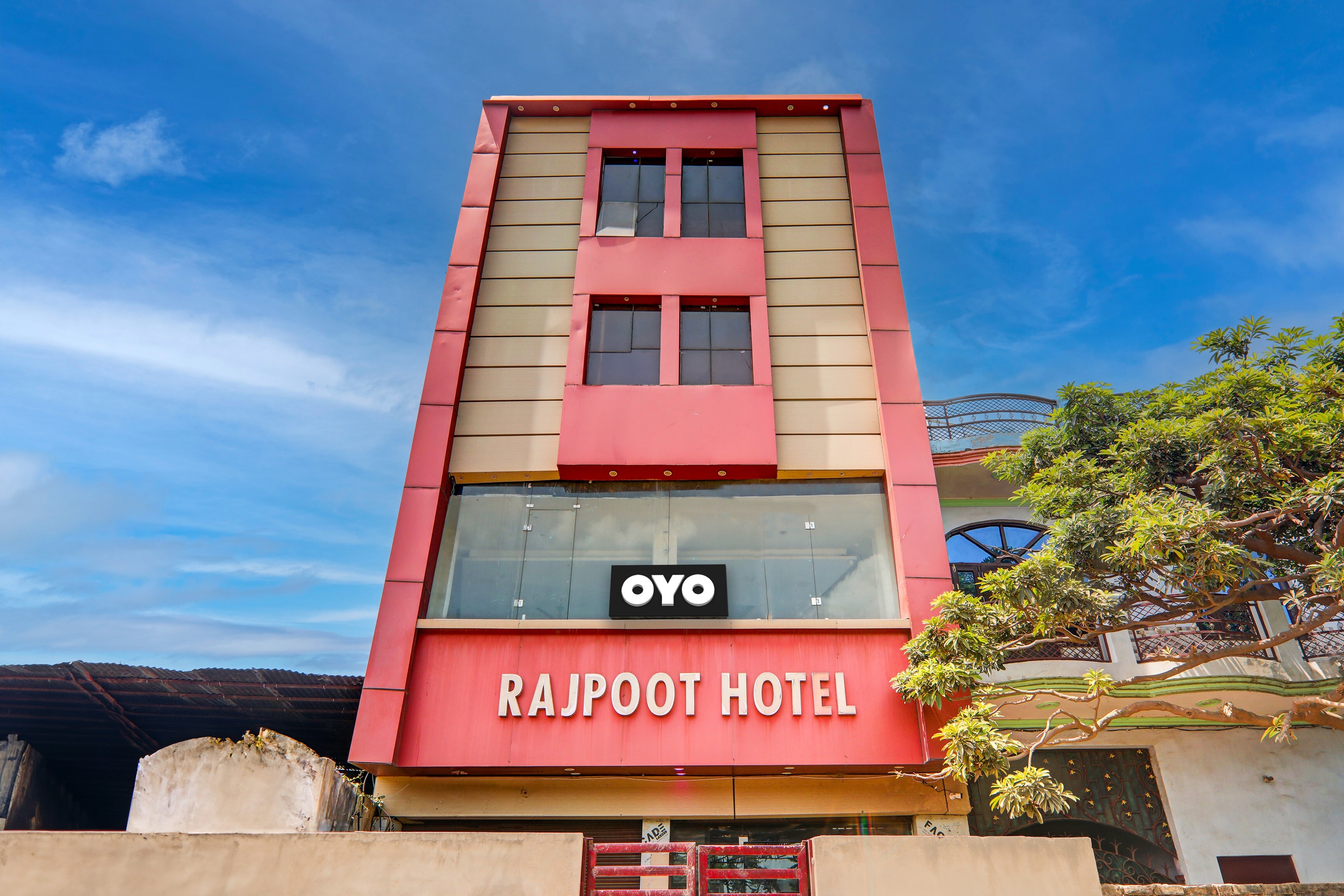SPOT ON Rajpoot Hotel - Tap to explore photos