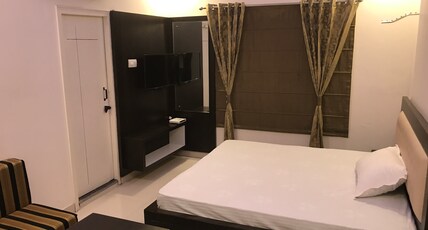 Hotel Atithi Grand Room Type - Super Deluxe Room