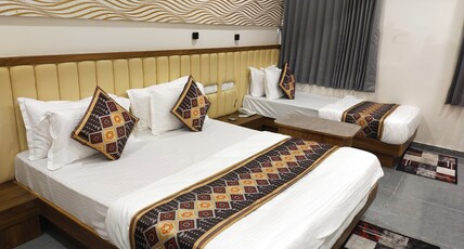 HOTEL NEXUS Room Type - FAMILY ROOM THREE BED