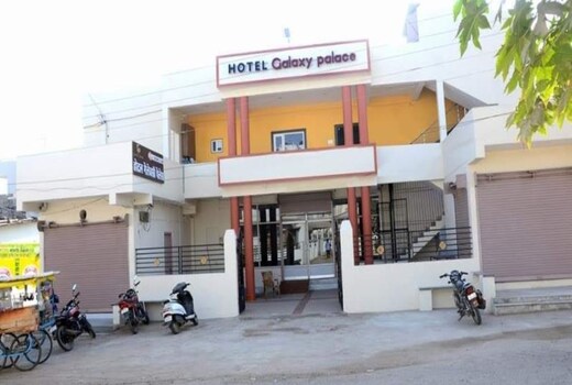 Hotel Galaxy Palace