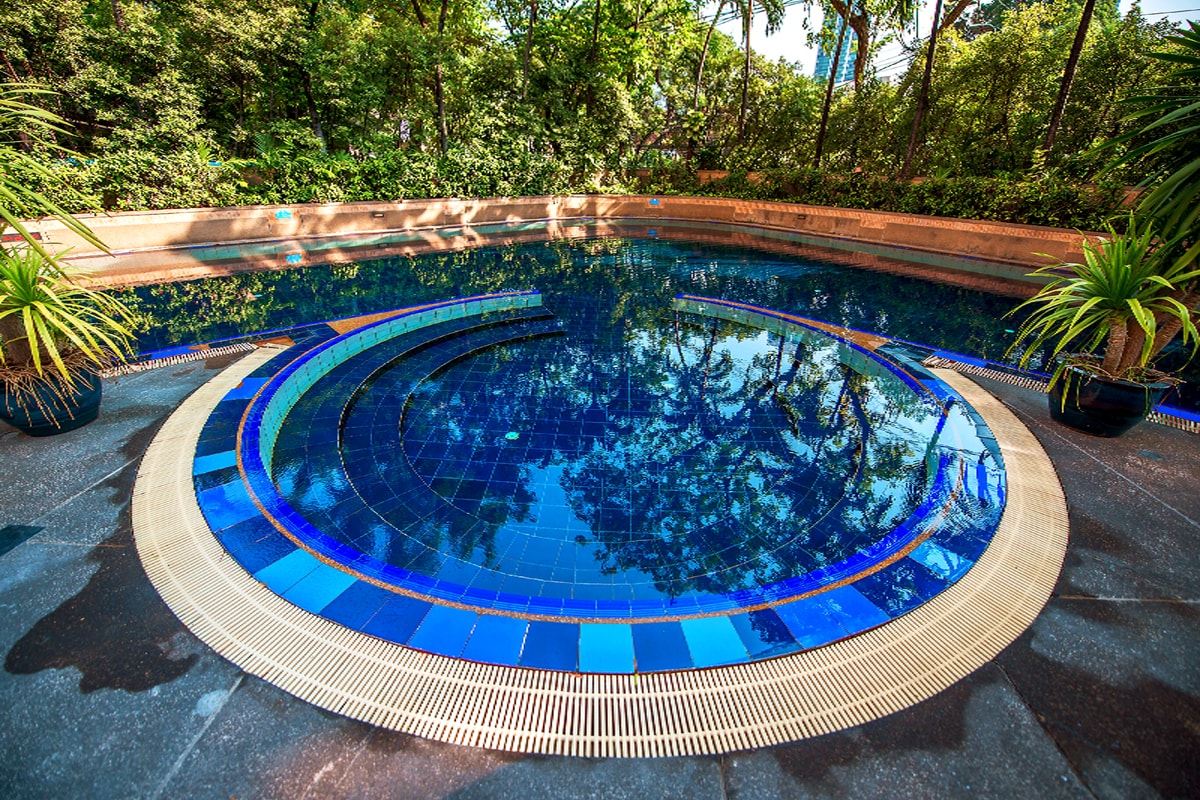Pantip Suites - Tap to explore photos