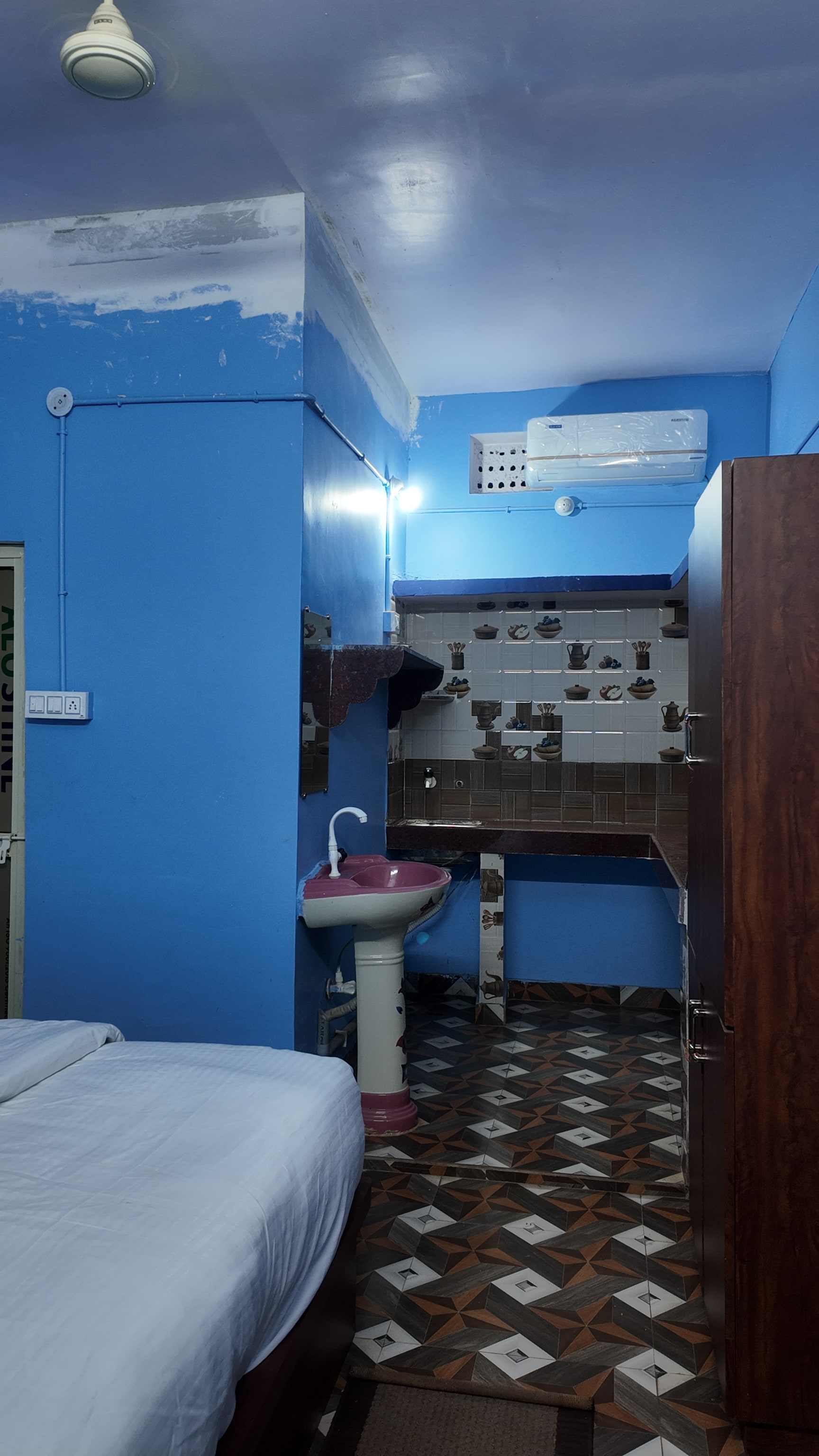 NEW DEOMALI HOMESTAY - Tap to explore photos