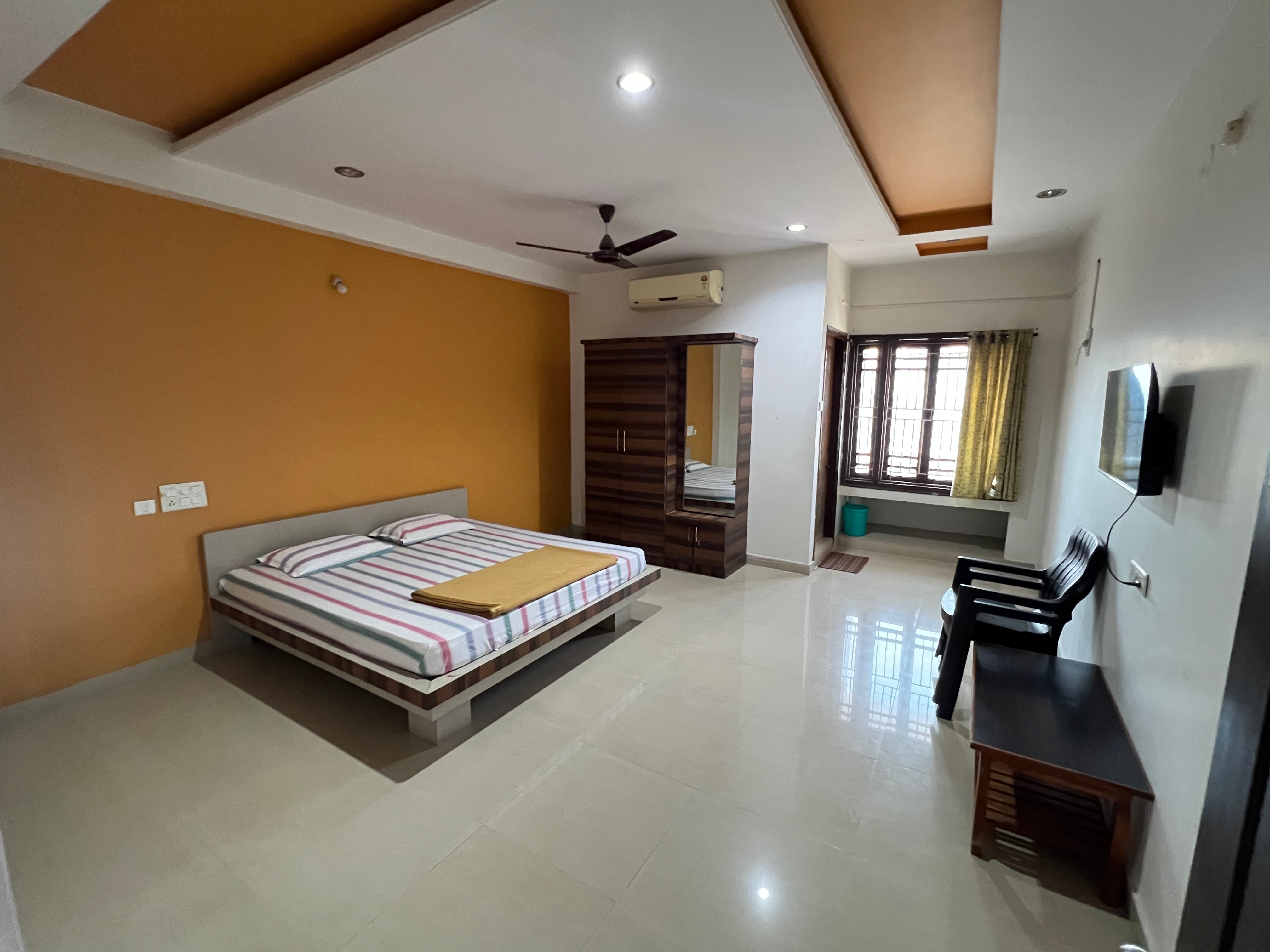 Deeksha Lodge - Tap to explore photos