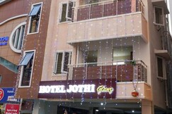 Hotel Jothi Glanz