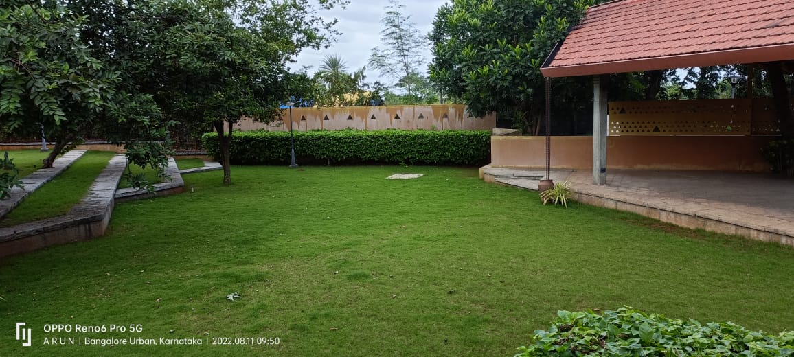 Vaatika The Garden Retreat - Tap to explore photos