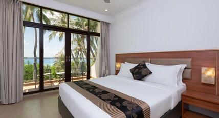 Kaani Beach Hotel Room Type - Deluxe Double Room Sea View