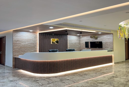HOTEL RATAN ELITE
