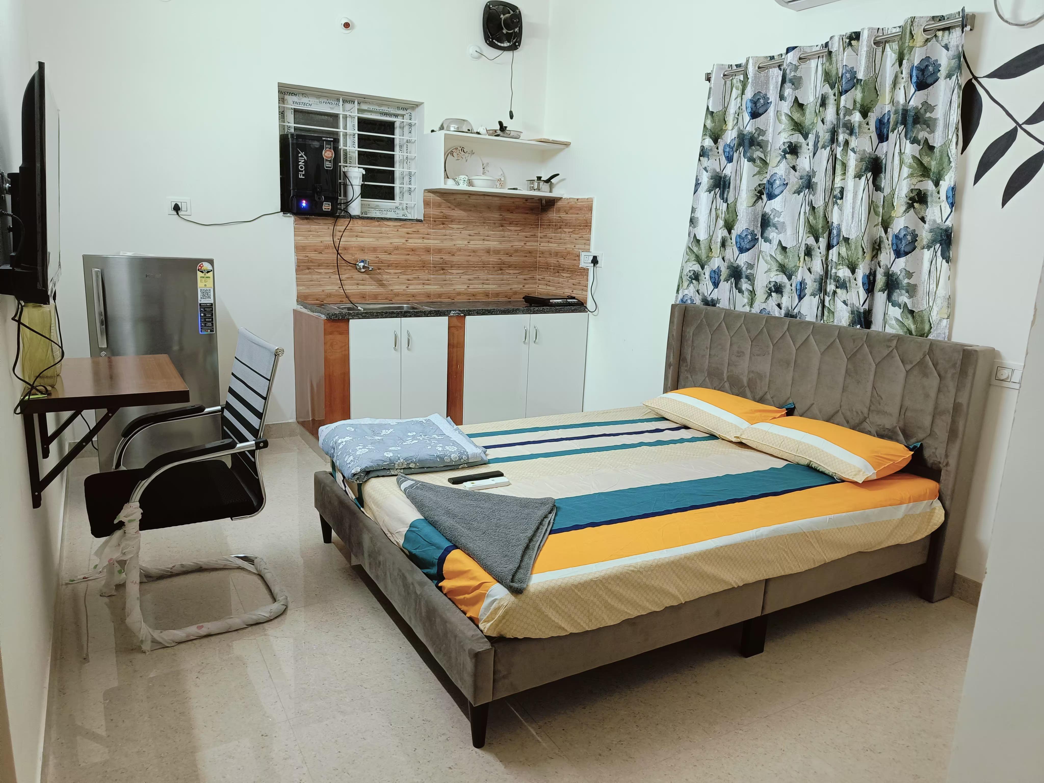 Couple friendly studio room Gachibowli - Tap to explore photos