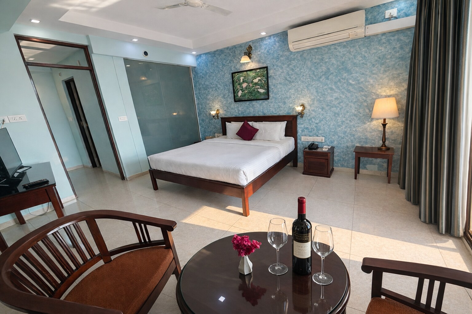 Praia Da Oura Boutique Resort - Tap to explore photos