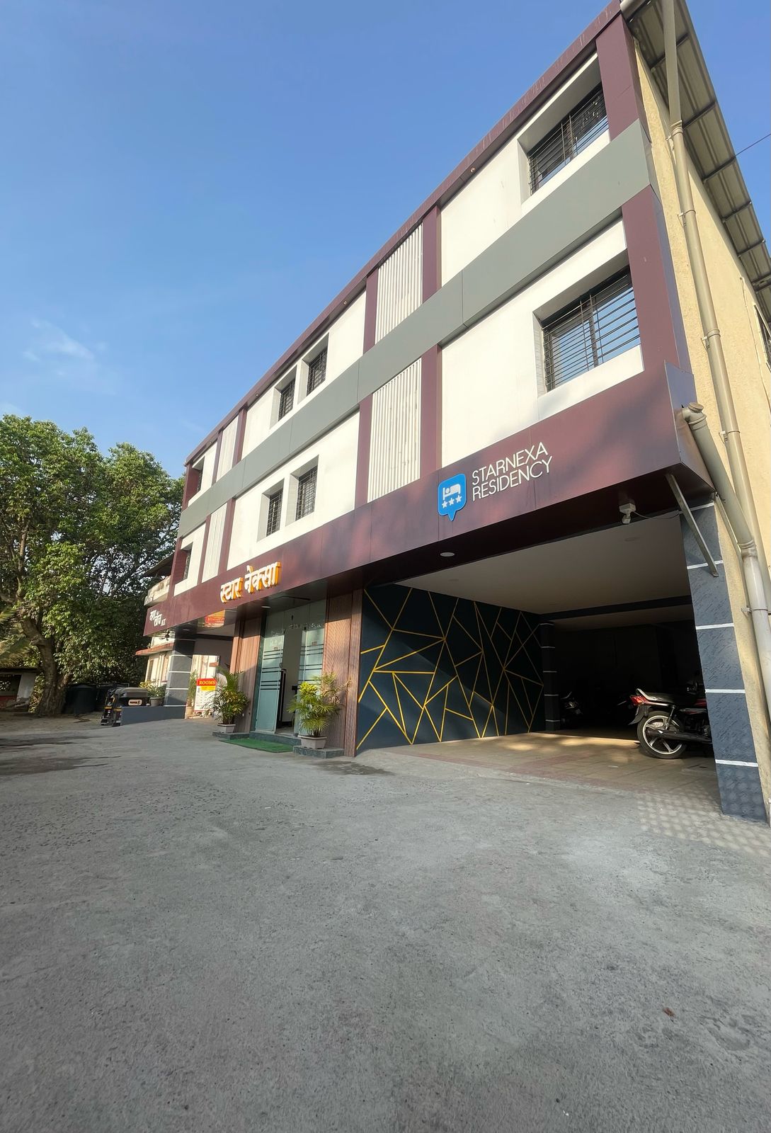 StarNexa Residency - Tap to explore photos