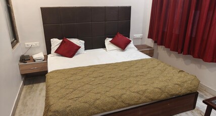 Hotel Goyal Inn Room Type - Master Room with Air Conditioning Hotel Goyal Inn Room Type - Master Room with Air Conditioning