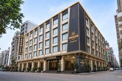 Photos of Hotel Le Premier Near Delhi Airport