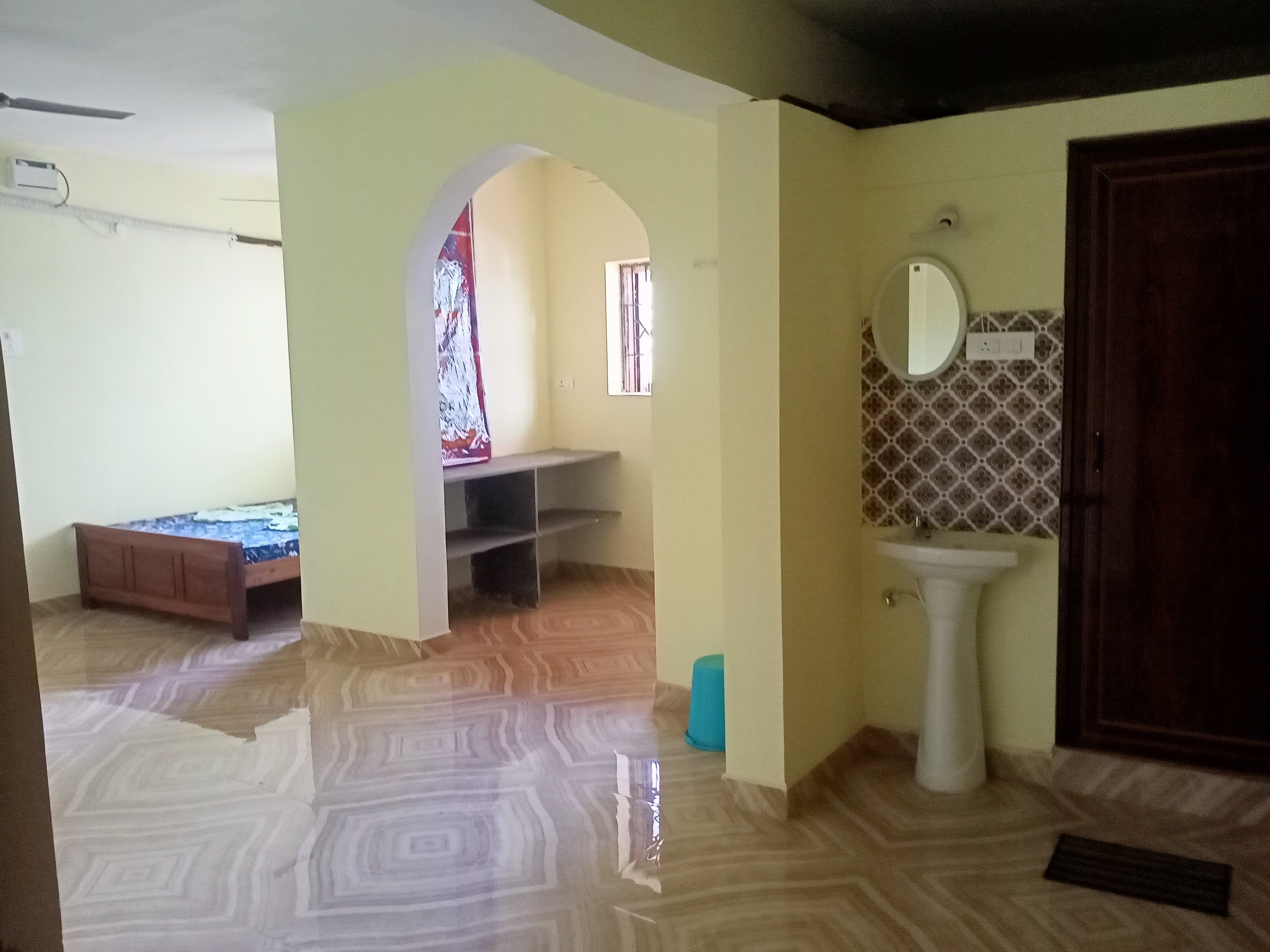 Shivai Guest House - Tap to explore photos