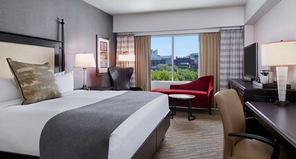 The Inn at Penn, A Hilton Hotel Room Type - 1 KING PURE WELLNESS