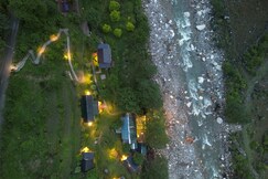 Thehraav By The River - Mudhouse Odyssey